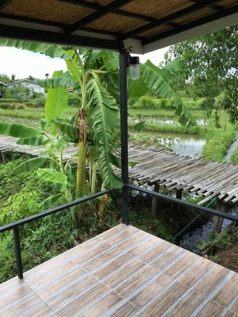 Imagen de la habitación del Hotel Nok Chan Mee Na. Foto 25