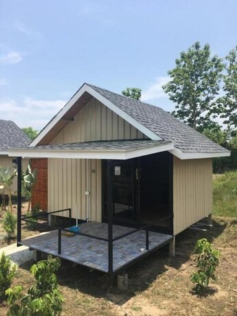 Imagen de la habitación del Hotel Nok Chan Mee Na. Foto 31