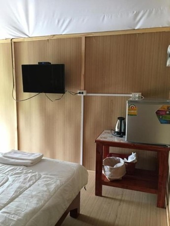 Imagen de la habitación del Hotel Nok Chan Mee Na. Foto 35