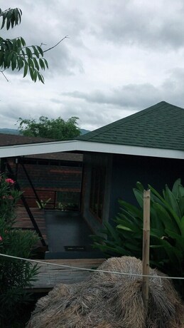 Imagen de la habitación del Hotel Nok Chan Mee Na. Foto 36