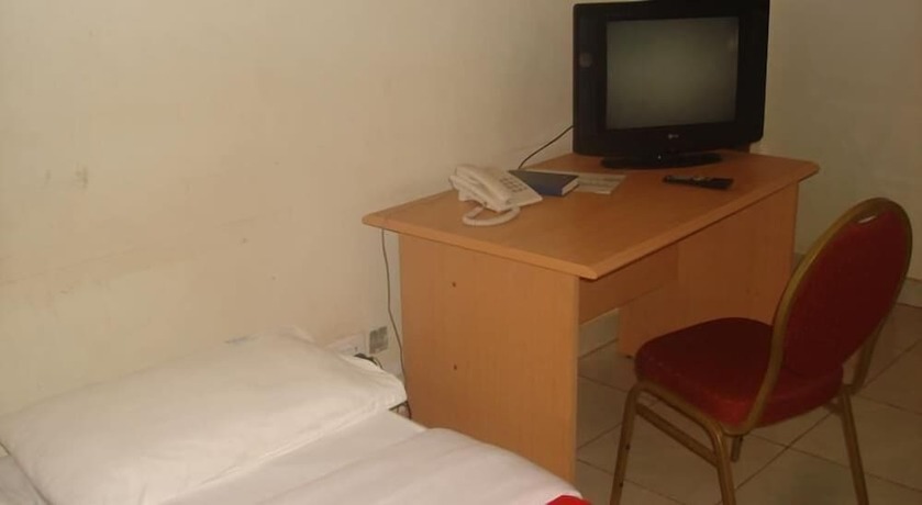 Imagen de la habitación del Hotel Nok Continental. Foto 17