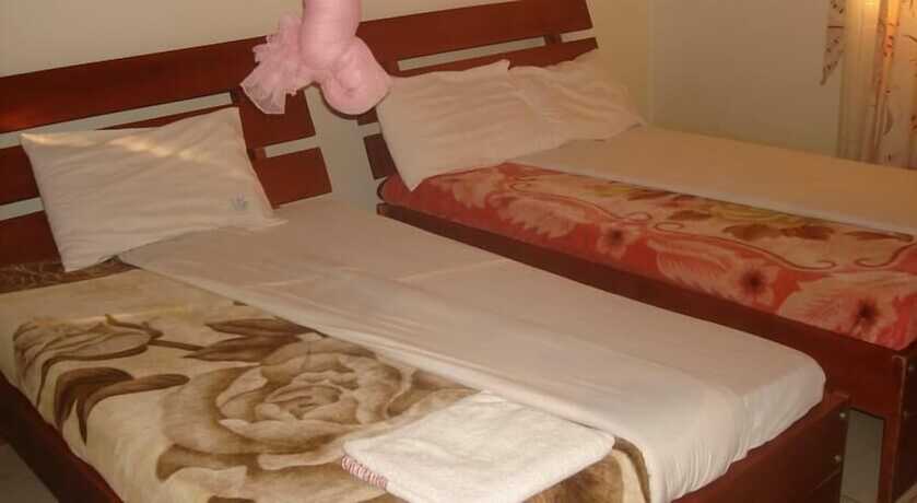 Imagen de la habitación del Hotel Nok Continental. Foto 18