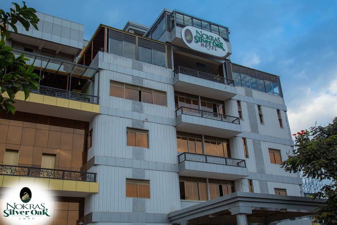 Imagen general del Hotel Nokras Siver Oak Embu. Foto 1
