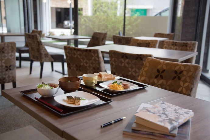 Imagen del bar/restaurante del Hotel Noku Osaka. Foto 4