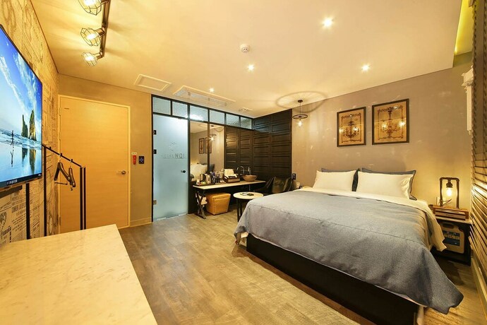 Imagen de la habitación del Hotel Nol. Foto 14