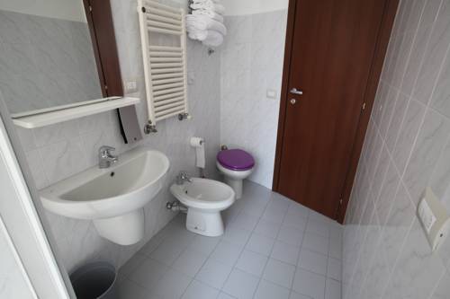 Imagen de la habitación del Hotel Nologo. Foto 3