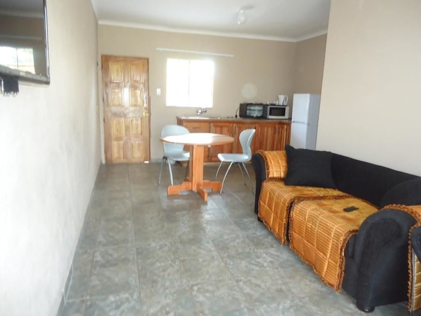 Imagen de la habitación del Hotel Noma Nini Lodge and Restaurant. Foto 5