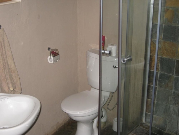 Imagen de la habitación del Hotel Noma Nini Lodge and Restaurant. Foto 18