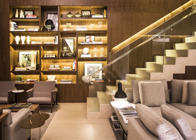 Imagen de los interiores del Hotel Nomaa. Foto 19