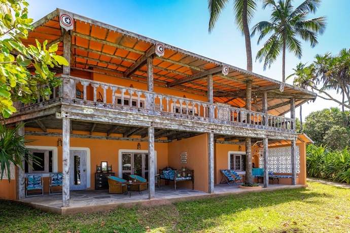 Imagen de la habitación del Hotel Nomad Beach Resort. Foto 9