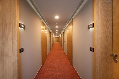 Imagen de la habitación del Hotel Nomad Wellness & Spa. Foto 17