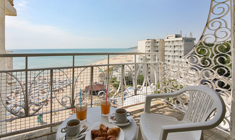 Imagen de la habitación del Hotel Nona. Foto 15