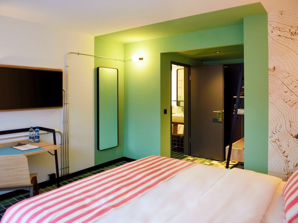 Imagen de la habitación del Hotel Nonanteneuf appart hōtel Sierre - contactless check-in. Foto 16