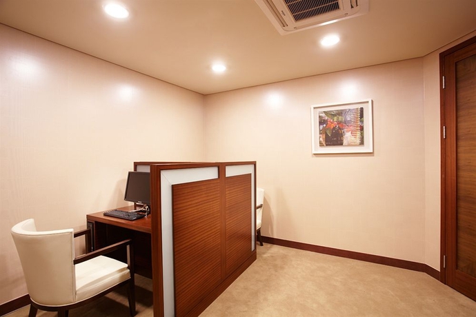 Imagen de los interiores del Hotel Nongshim. Foto 16