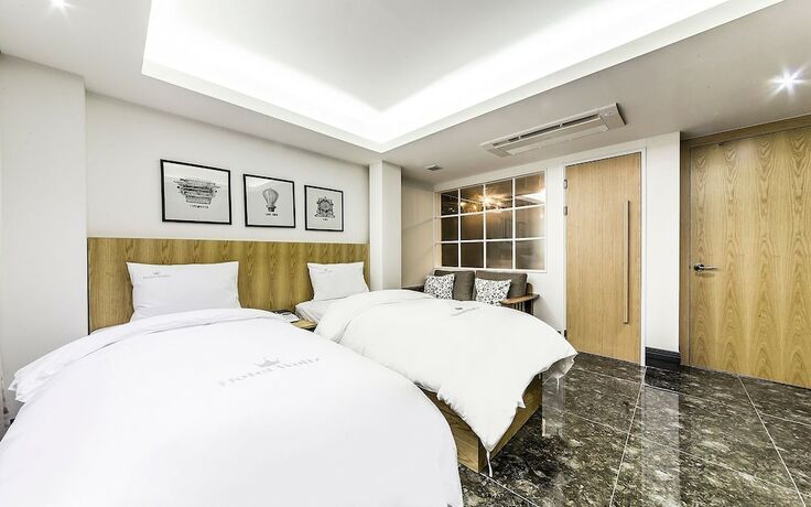 Imagen de la habitación del Hotel Nonhyeon Waltz. Foto 24