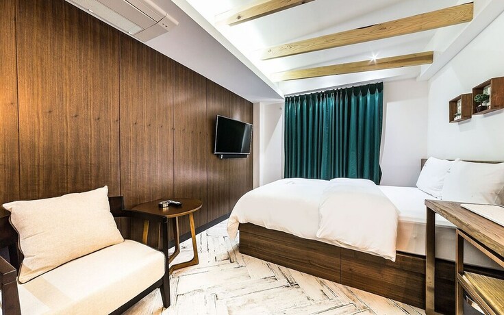 Imagen de la habitación del Hotel Nonhyeon Waltz. Foto 35