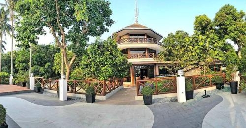 Imagen general del Hotel Noni's Resort. Foto 5