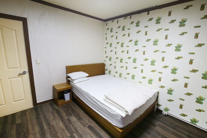 Imagen general del Hotel Nonsan Hwangje Motel. Foto 7