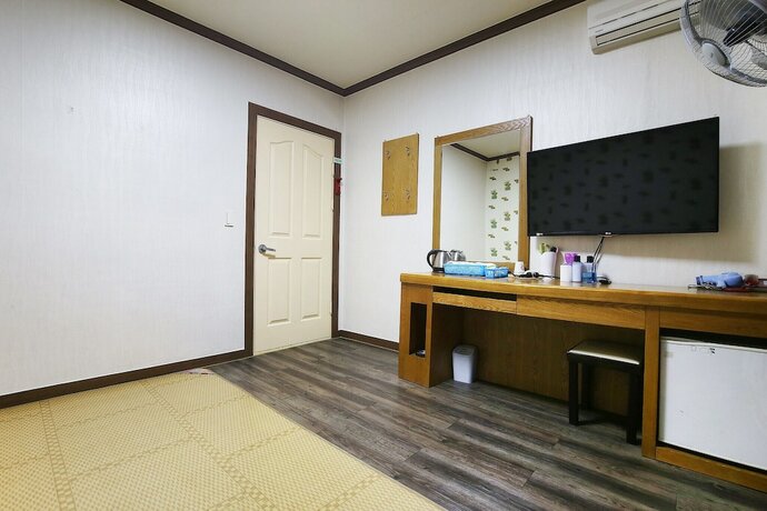 Imagen general del Hotel Nonsan Hwangje Motel. Foto 10