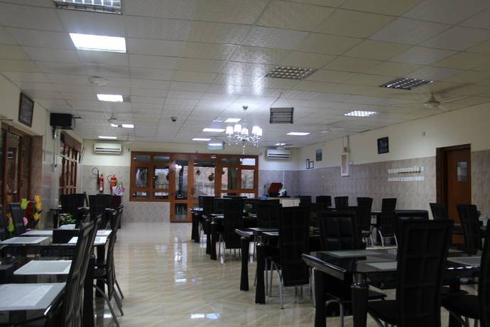 Imagen del bar/restaurante del Hotel Noor Majan Camp. Foto 9
