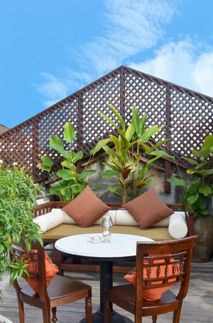 Imagen de los exteriores del Hotel Noordin Street House. Foto 9