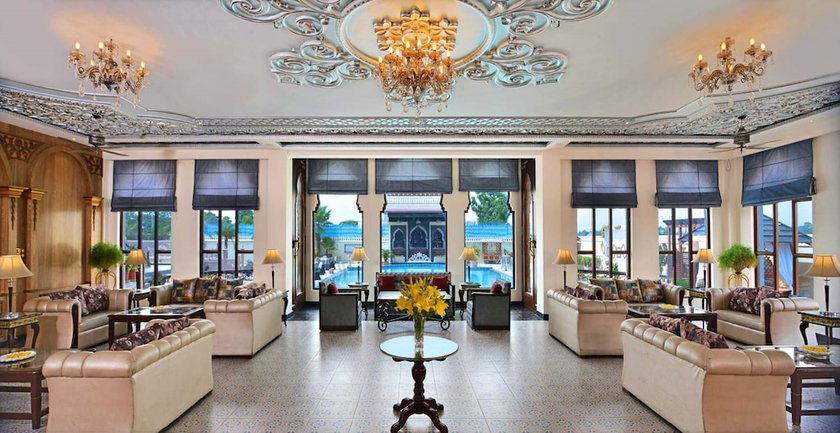 Imagen del bar/restaurante del Hotel Noormahal Palace. Foto 3