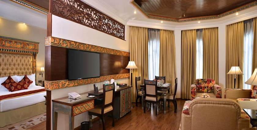 Imagen de la habitación del Hotel Noormahal Palace. Foto 8