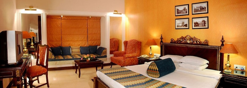 Imagen de la habitación del Hotel Noor-us-sabah Palace. Foto 11