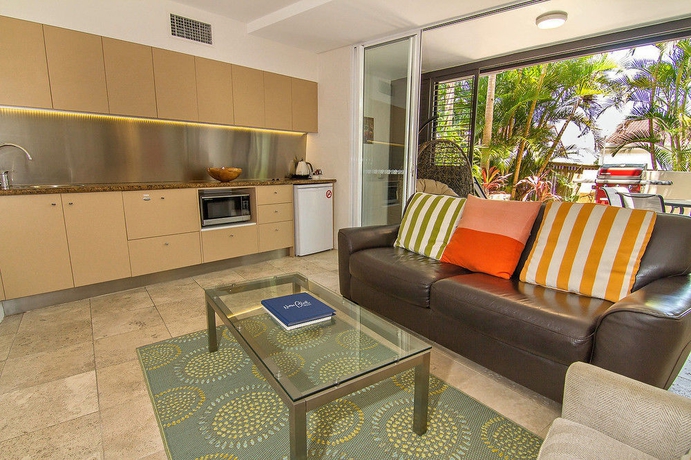 Imagen de los interiores del Hotel Noosa Blue Resort. Foto 13