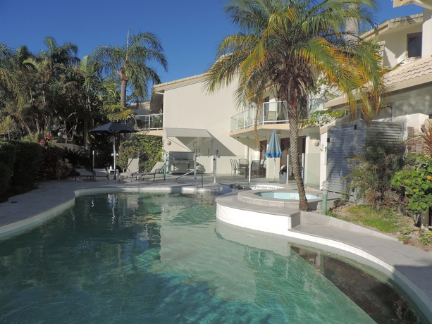 Imagen de la piscina del Hotel Noosa Boutique Apartments. Foto 14