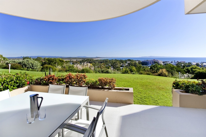 Imagen de los exteriores del Hotel Noosa Crest. Foto 10