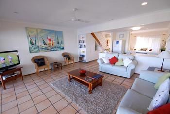 Imagen de la habitación del Hotel Noosa Entrance Waterfront Resort. Foto 5