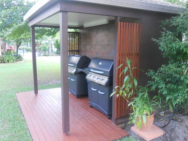 Imagen de los exteriores del Hotel Noosa Gardens Riverside Resort. Foto 8