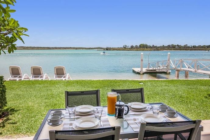 Imagen general del Hotel Noosa Harbour Resort. Foto 13