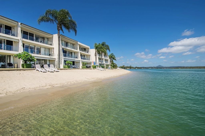 Imagen general del Hotel Noosa Harbour Resort. Foto 15