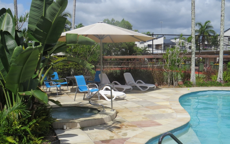Imagen de la piscina del Hotel Noosa Keys Resort. Foto 16