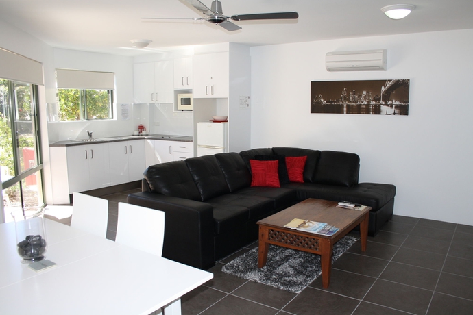 Imagen de los interiores del Hotel Noosa River Retreat. Foto 12