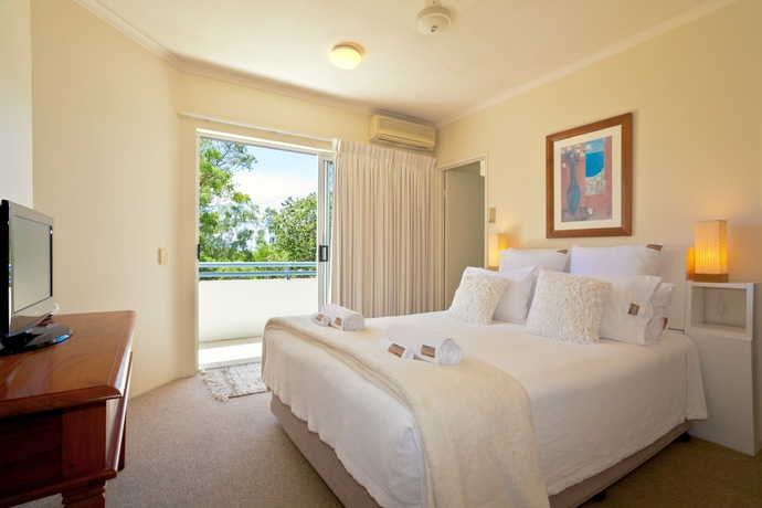 Imagen de la habitación del Hotel Noosa Riviera. Foto 10
