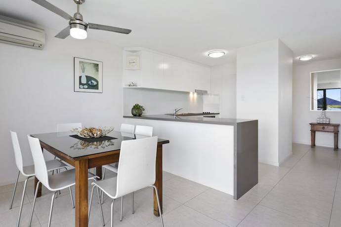 Imagen de la habitación del Hotel Noosa Shores. Foto 16