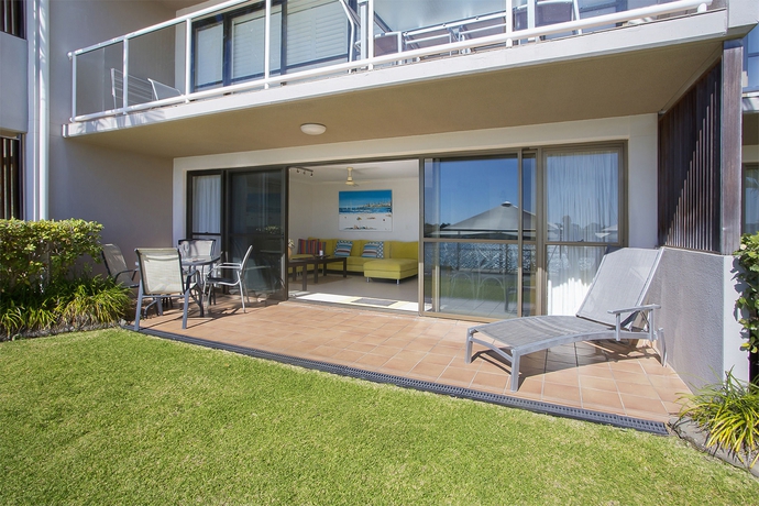 Imagen de los exteriores del Hotel Noosa Shores Resort. Foto 8
