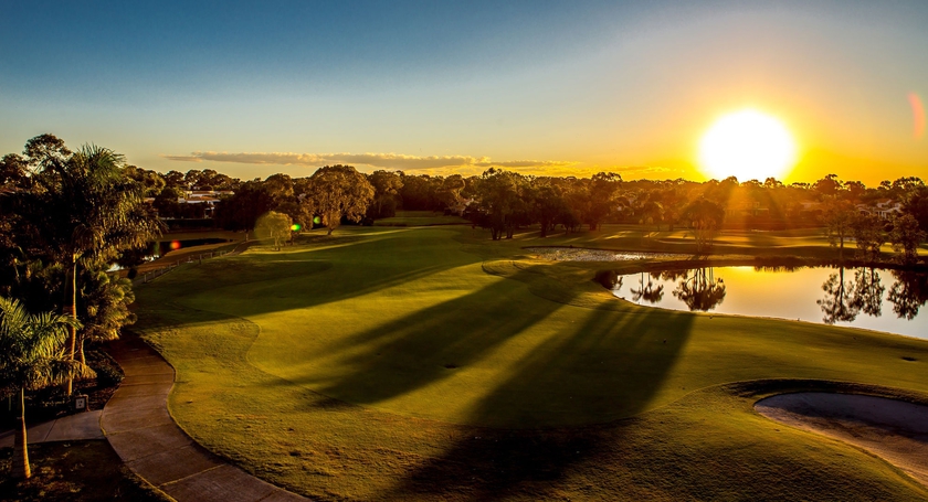 Imagen de los exteriores del Hotel Noosa Springs Golf Resort and Spa. Foto 12