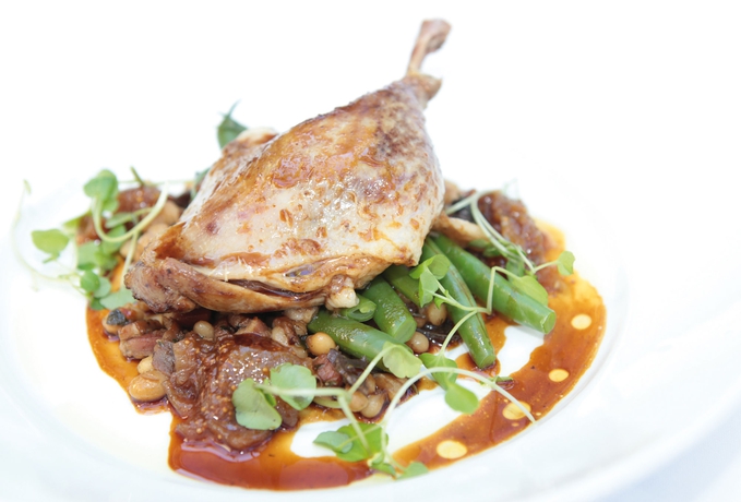 Imagen del bar/restaurante del Hotel Noosa Springs Golf Resort and Spa. Foto 5