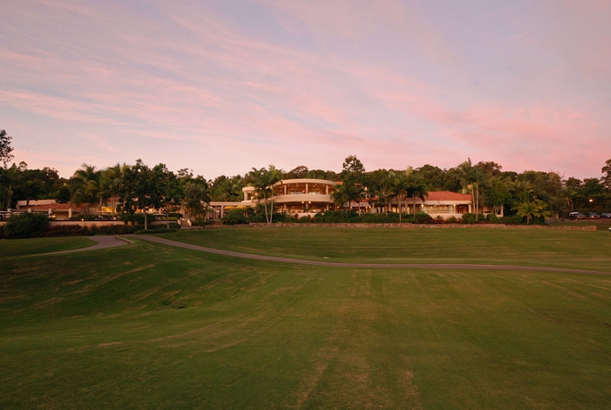 Imagen general del Hotel Noosa Springs Golf Resort and Spa. Foto 2