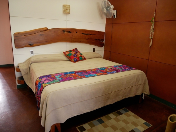 Imagen de la habitación del Hotel Nopalero Suites Hostel. Foto 14