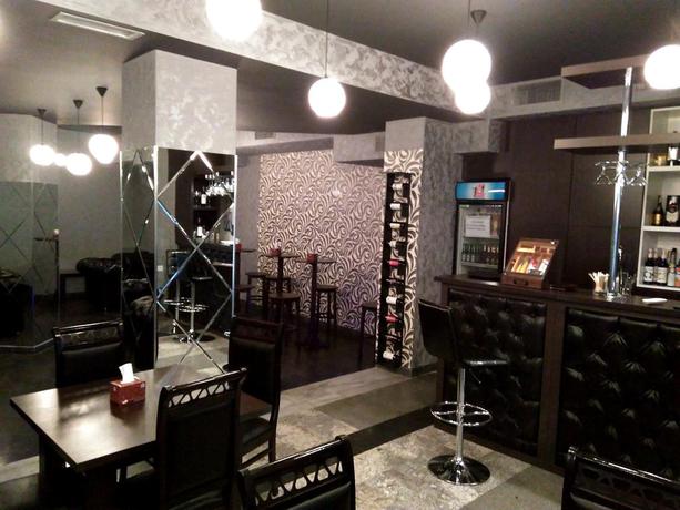 Imagen del bar/restaurante del Hotel Nor Yerevan. Foto 2