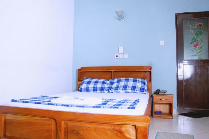 Imagen de la habitación del Hotel Nora, Cotonou. Foto 11