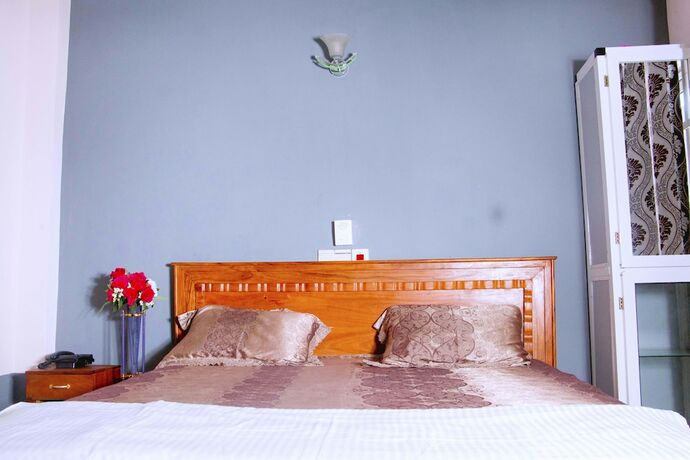 Imagen de la habitación del Hotel Nora, Cotonou. Foto 13