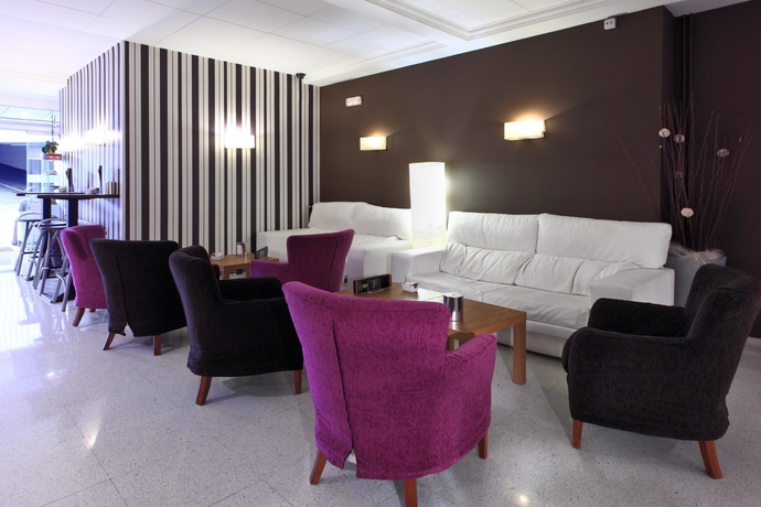 Imagen de los interiores del Hotel Norai. Foto 10