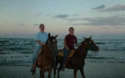 Imagen de los exteriores del Hotel Noray, Playa Oriente. Foto 7