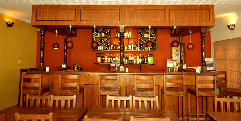 Imagen del bar/restaurante del Hotel Norbulinka Boutique. Foto 3
